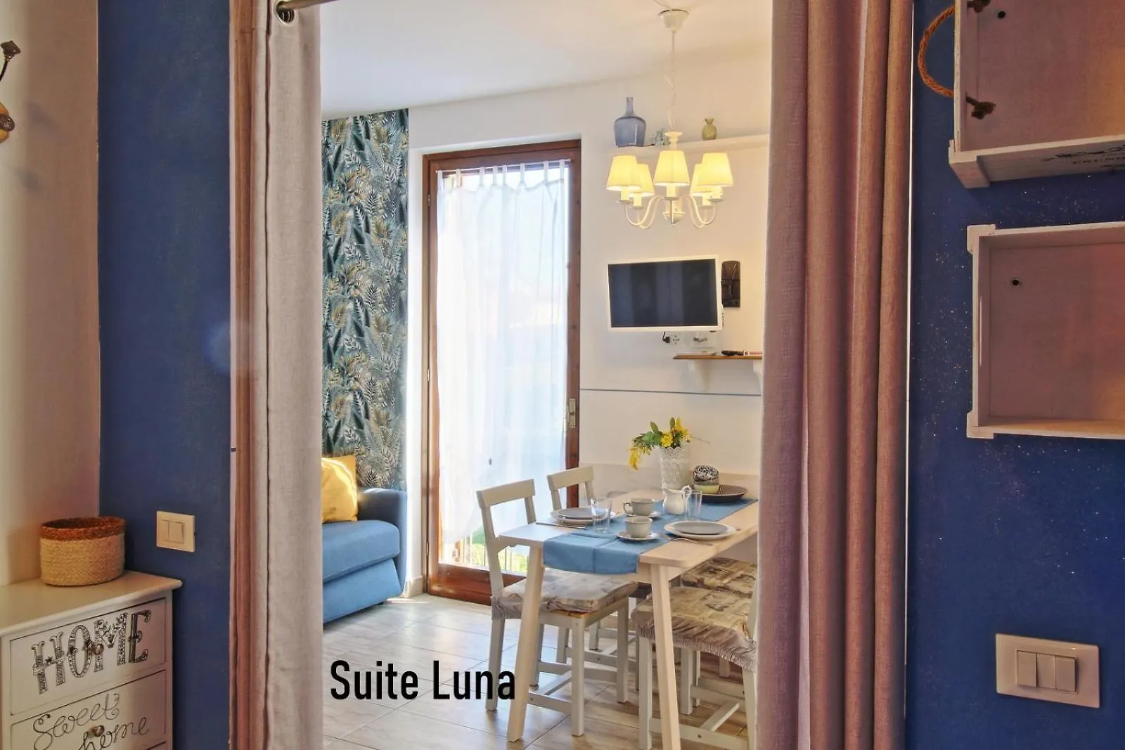 Apartamento Appartamento Di Charme Suite Luna Lazise Italia