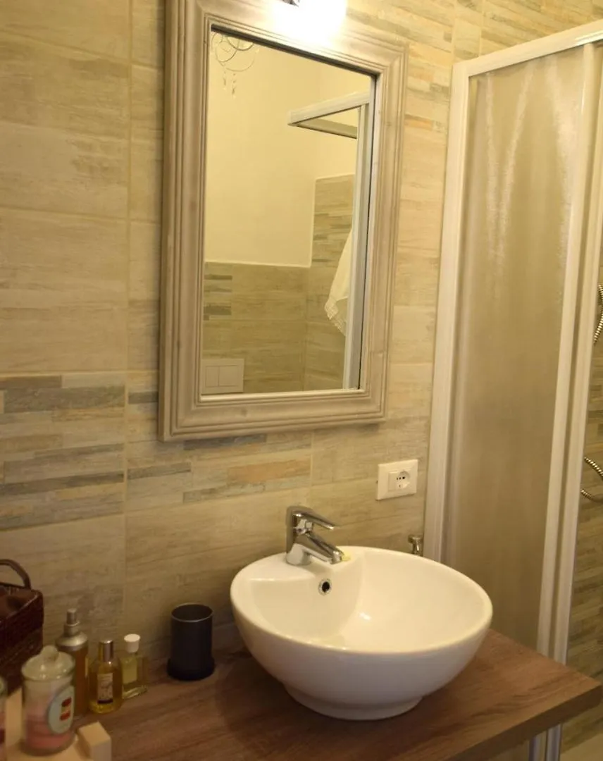 Appartamento Di Charme Suite Luna 라찌제 0*,
